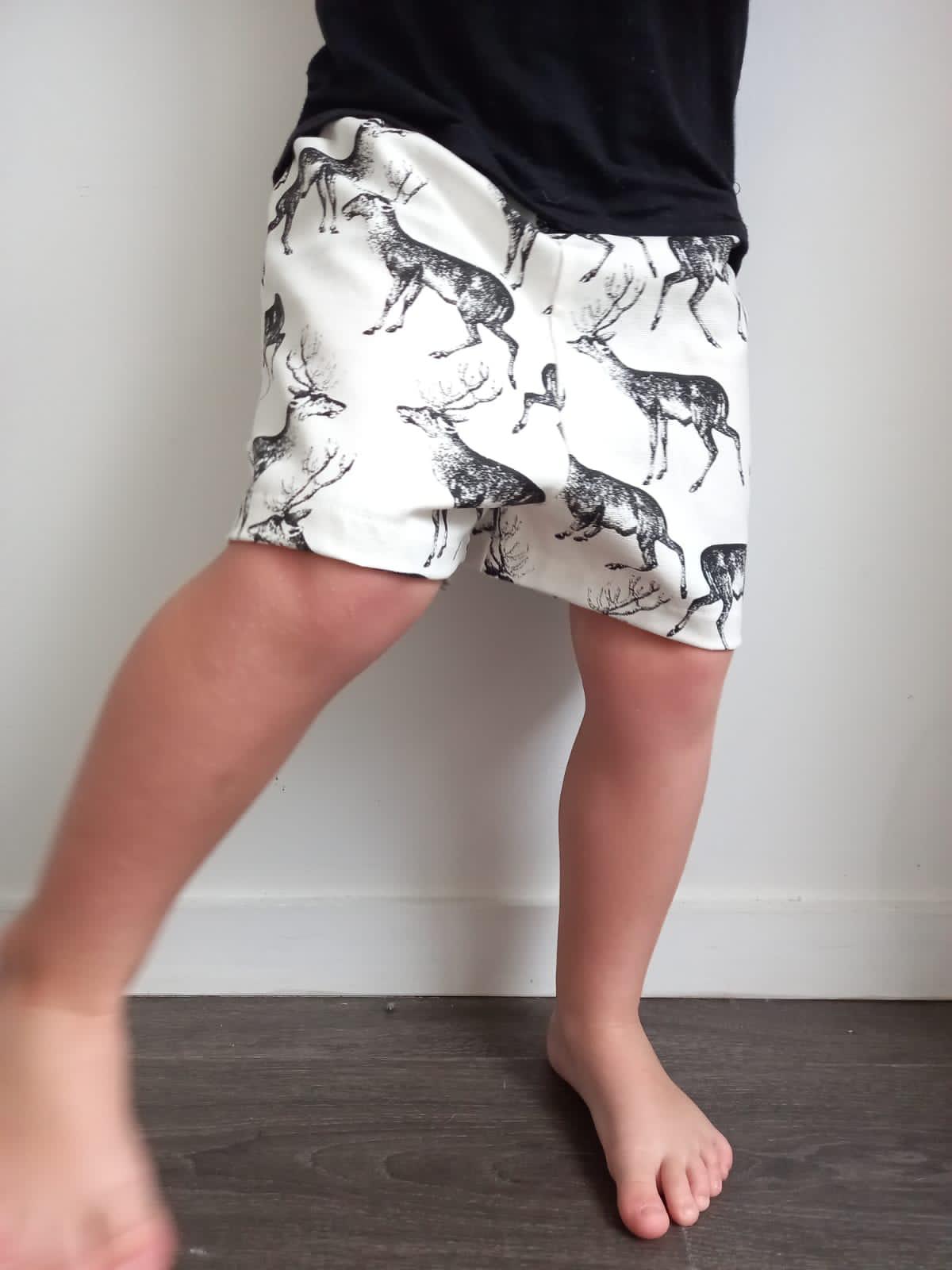 Oh Deer Xmas Shorts Unisex Canvas Christmas Shorts Kids Clothing Boy Bottoms - Picture 3 of 3