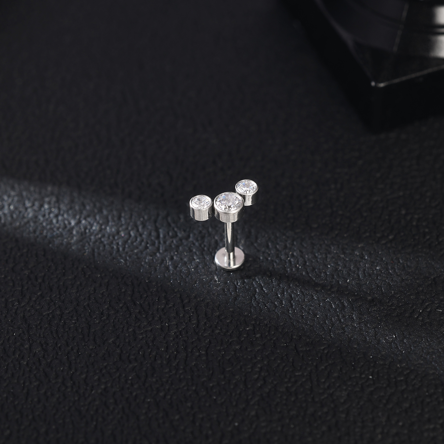 16g G23 Titanium Labret Lip Ring Helix Daith Tragus Earring Labret Lip Piercing - Picture 81 of 156