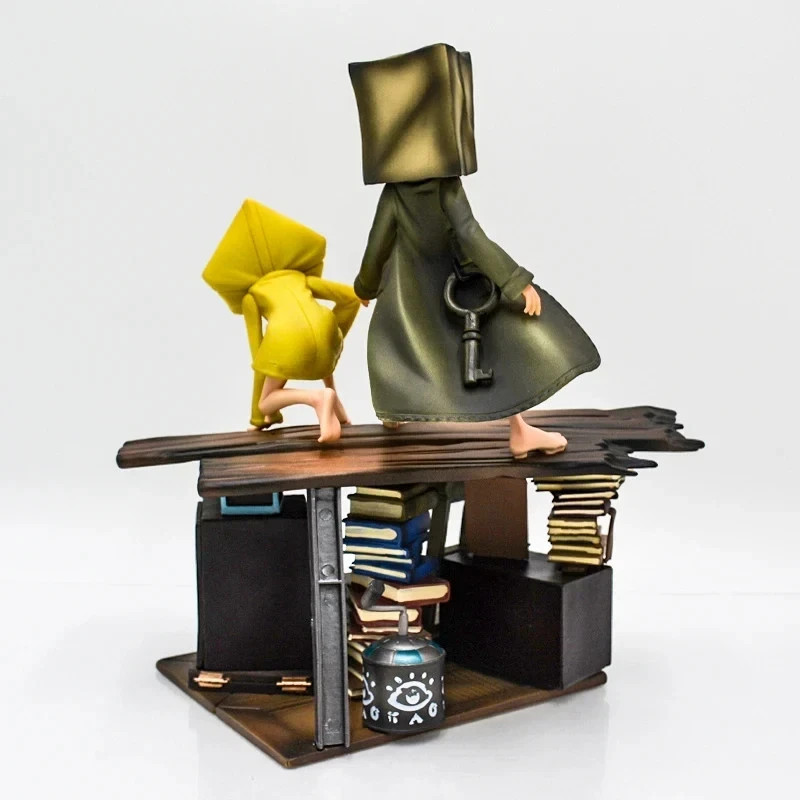 Deco Figurines Game Little Nightmares III Twin heads Six The Lady
