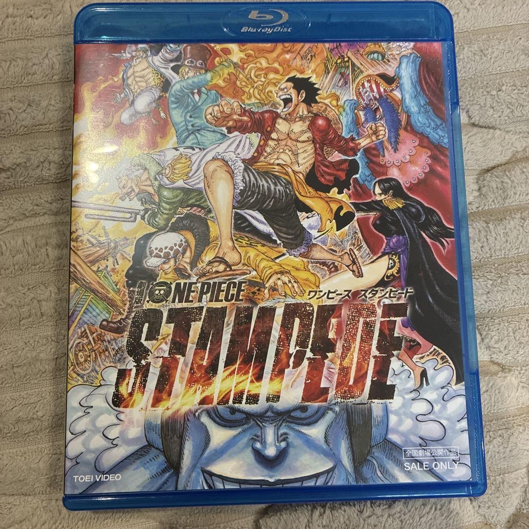 ワンピース スタンピードBlu-ray 81n4fL-oK3L._UF894,1000_QL80_.jpg
