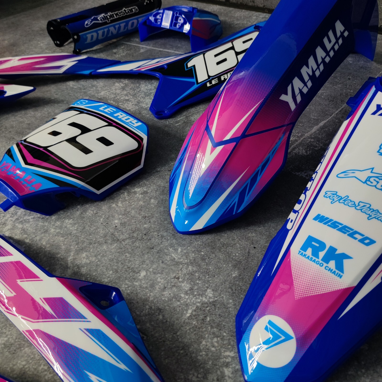 Plastics + Graphics Yamaha YZ450F 2023-2024 YZ250F 2024 Custom race number+name