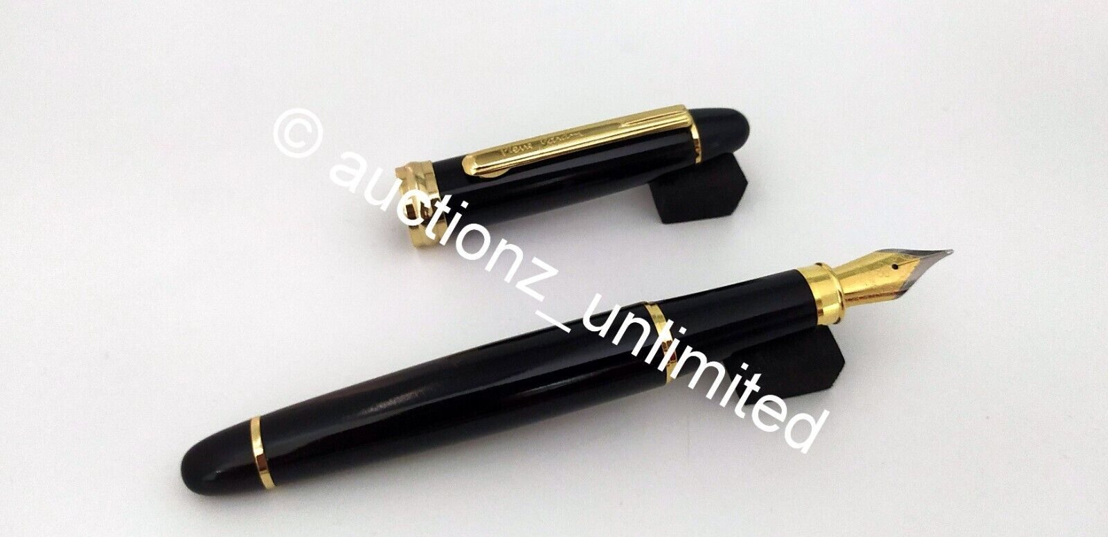 Stylo Plume Pierre Cardin Laqué Noir - Comme Neuf, Jamais Encré - Occasion