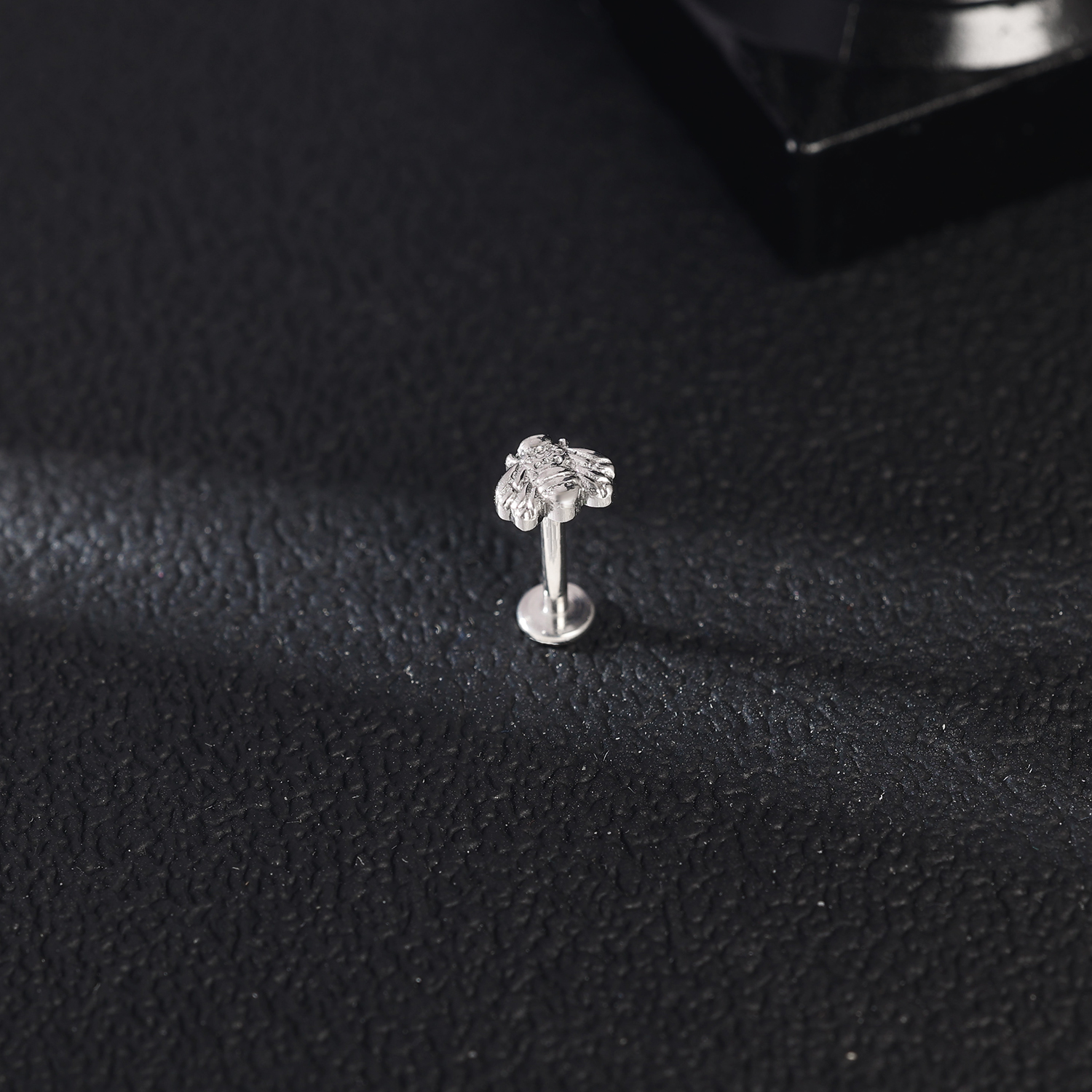 16g G23 Titanium Labret Lip Ring Helix Daith Tragus Earring Labret Lip Piercing - Picture 111 of 156
