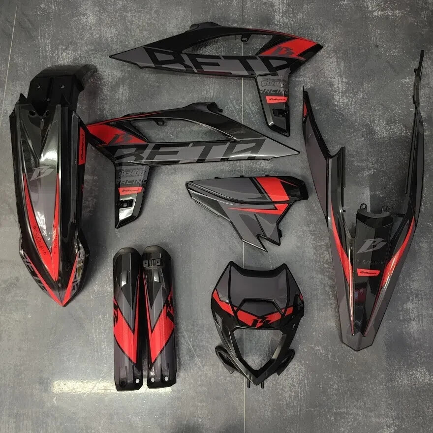 Plastics + Graphics Beta RR 2020 2021 2022 decals applied