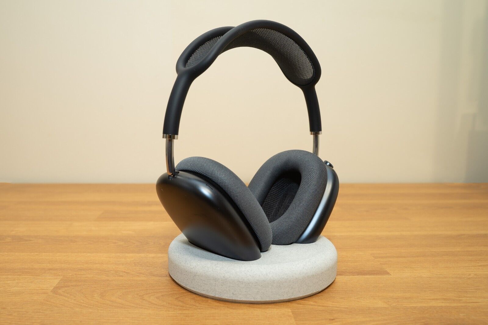 Stand for Airpods Max Deep Sleep I AirPods Max compatible Deep
