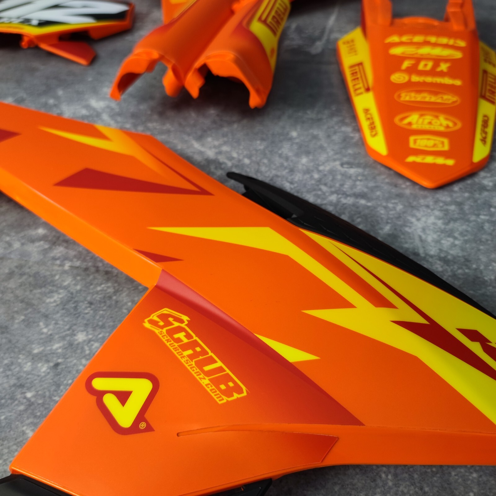 Plastics + Graphics KTM 2025 XC XC-F SX SX-F | Race number + Name