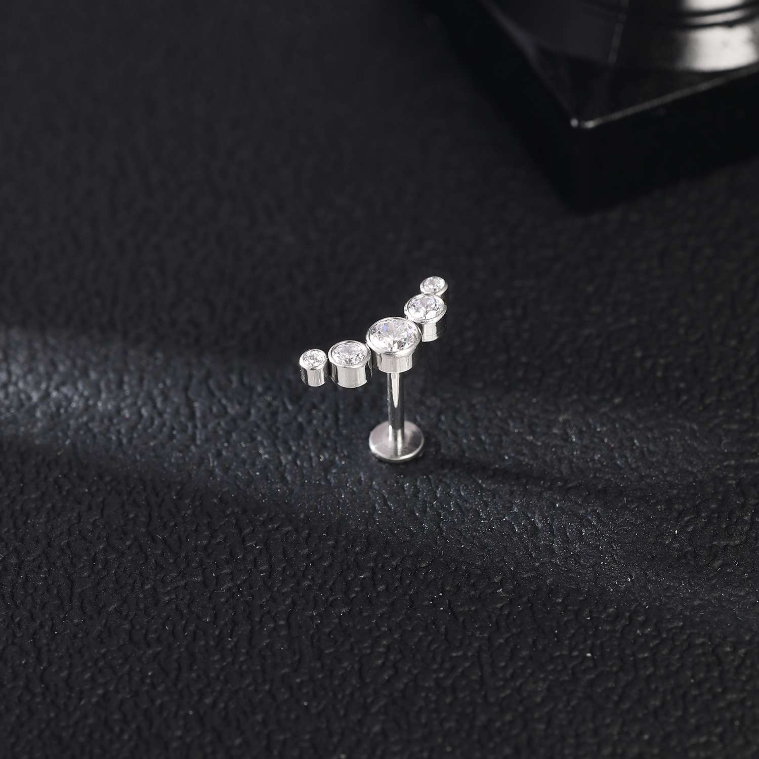 16g G23 Titanium Labret Lip Ring Helix Daith Tragus Earring Labret Lip Piercing - Picture 129 of 156